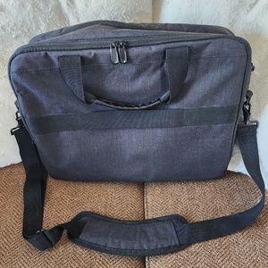 BAGSMART BLACK LAPTOP BAG W/LOTS OF STORAGE - OS